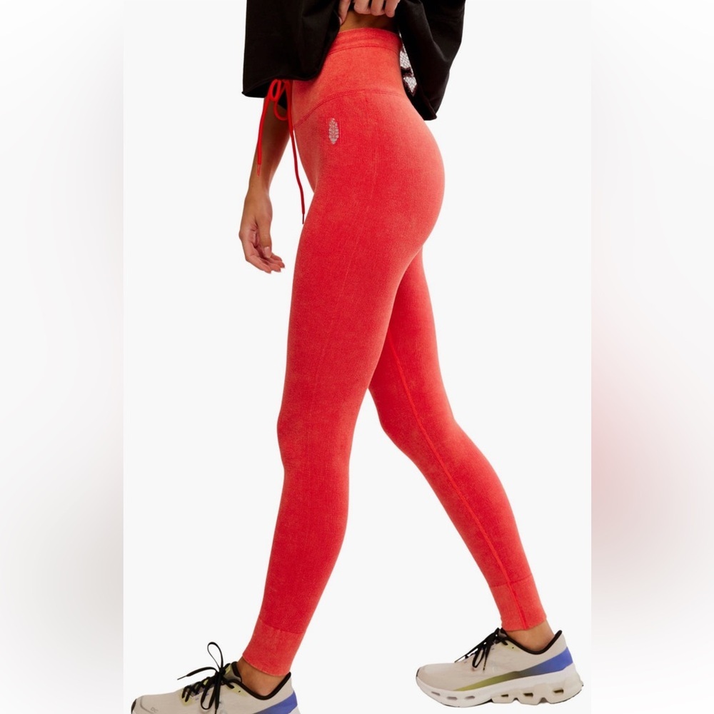 Free People Movement Mandarin Red Orange W/Drawstring Leggings Size M/L - Picture 11 of 11